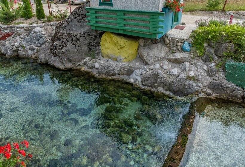 渡假胜地  Eko Selo Raj U Raju