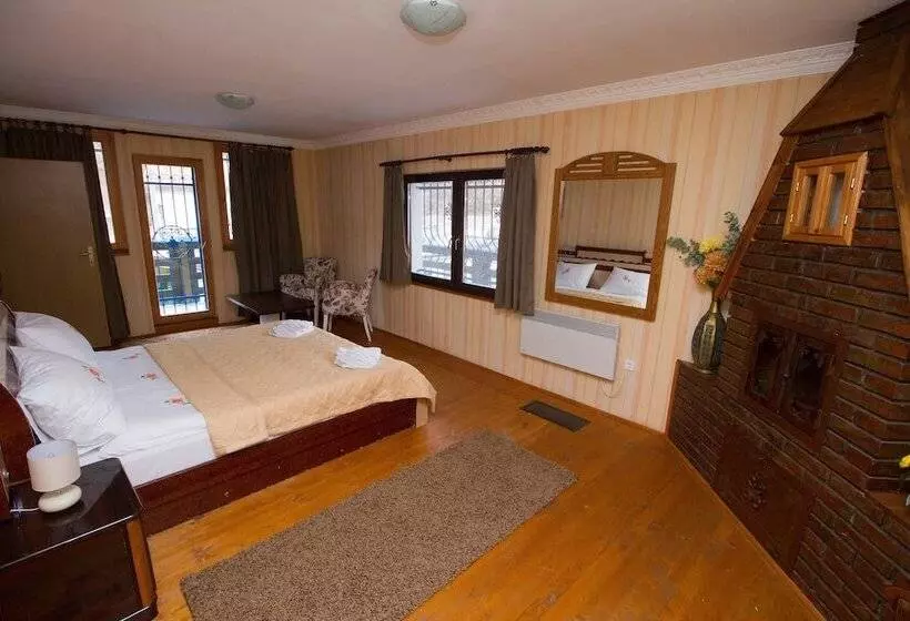 リゾートホテル Eko Selo Raj U Raju