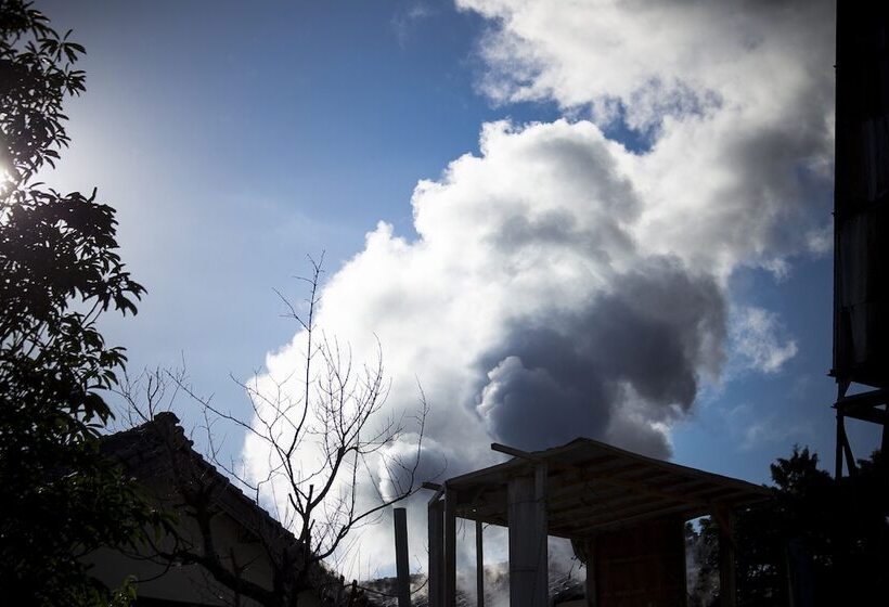 Ryokan Yufuin Onsen Tsukanoma
