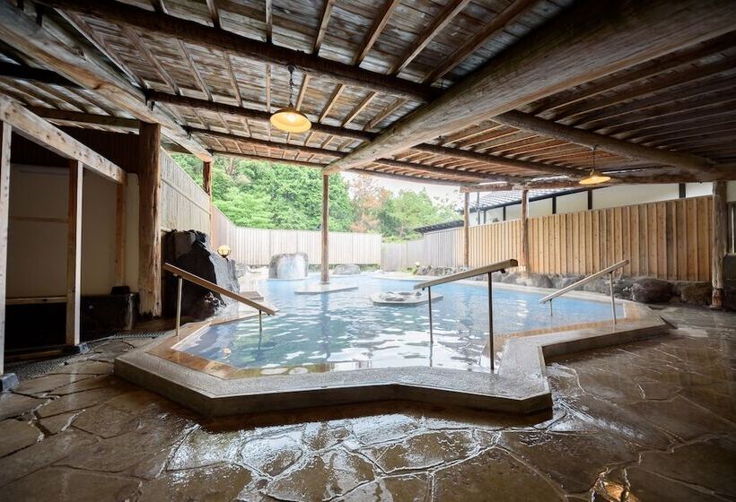 Ryokan Yufuin Onsen Tsukanoma