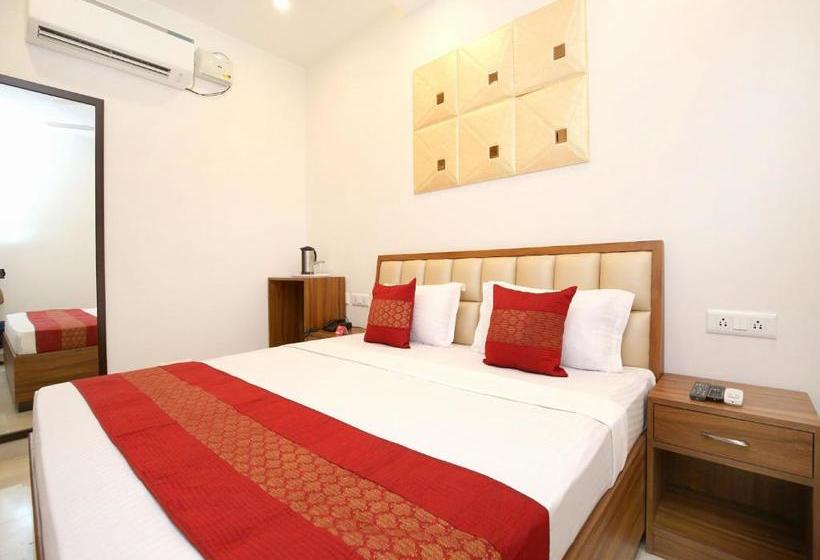 هتل Pearl Wood By Oyo Rooms