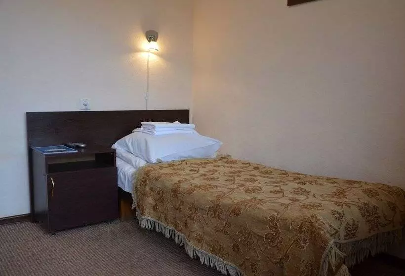 ペンション Pansionat Iskra