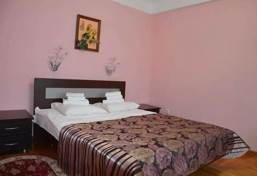 ペンション Pansionat Iskra