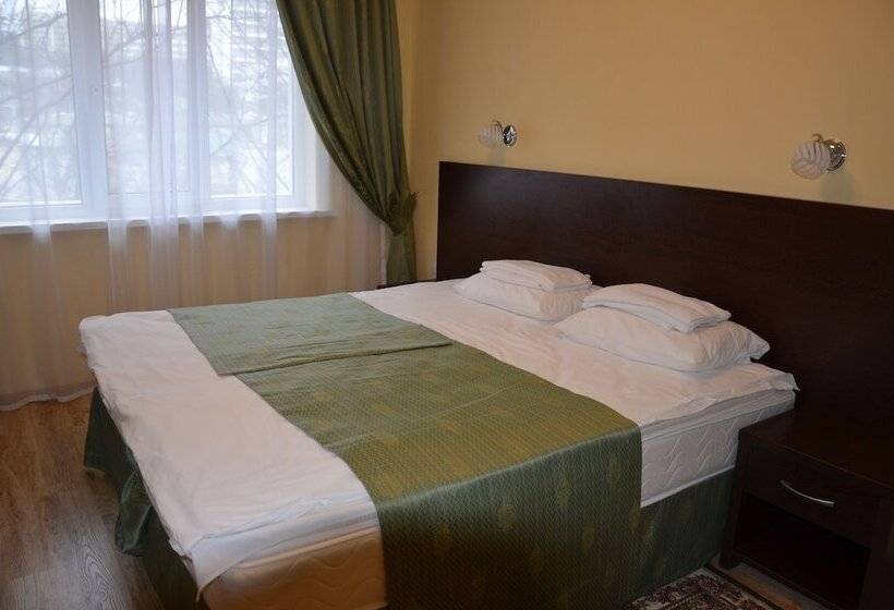 پانسیون Pansionat Iskra