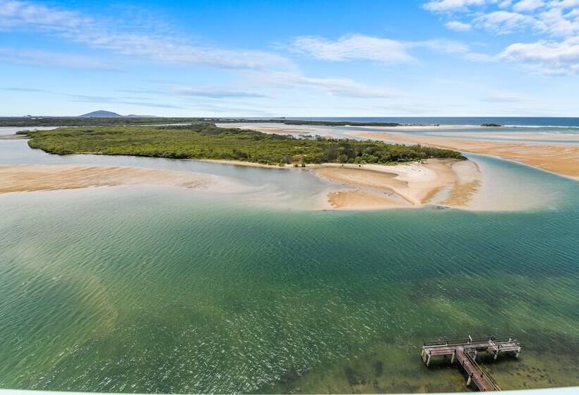 The Duporth Riverside