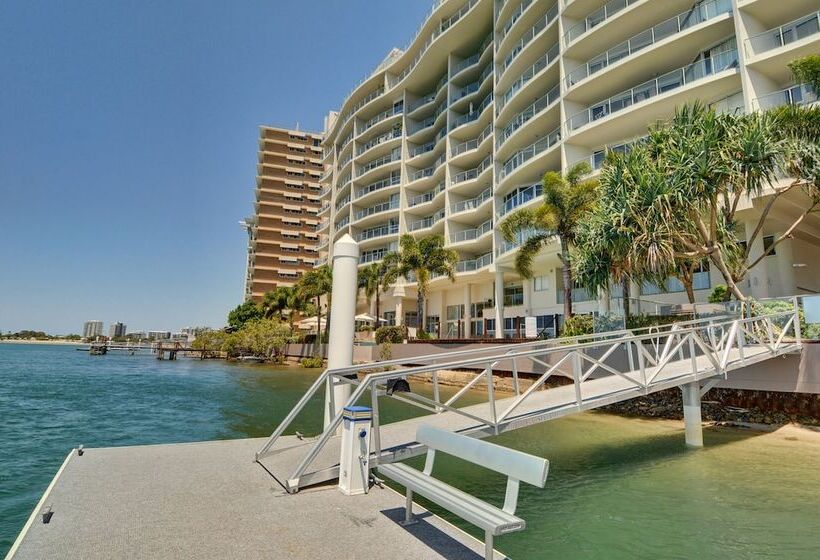 The Duporth Riverside