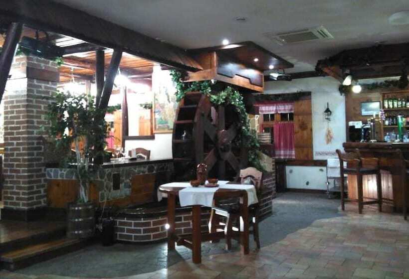 פונדק Russkaya Usadba