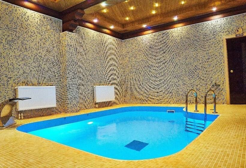 פונדק Russkaya Usadba