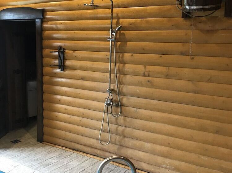 פונדק Russkaya Usadba