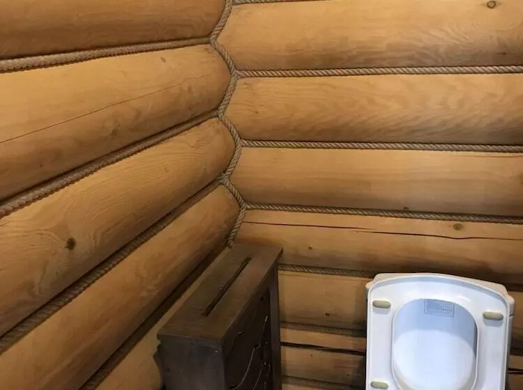 簡易ホテル Russkaya Usadba