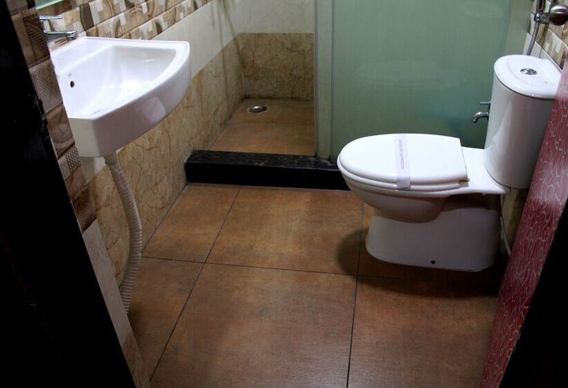 בית מלון כפרי Seatree   Rk Beach