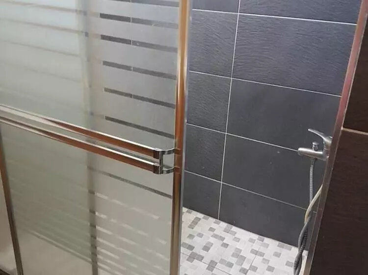 پانسیون Amarilis Masajes