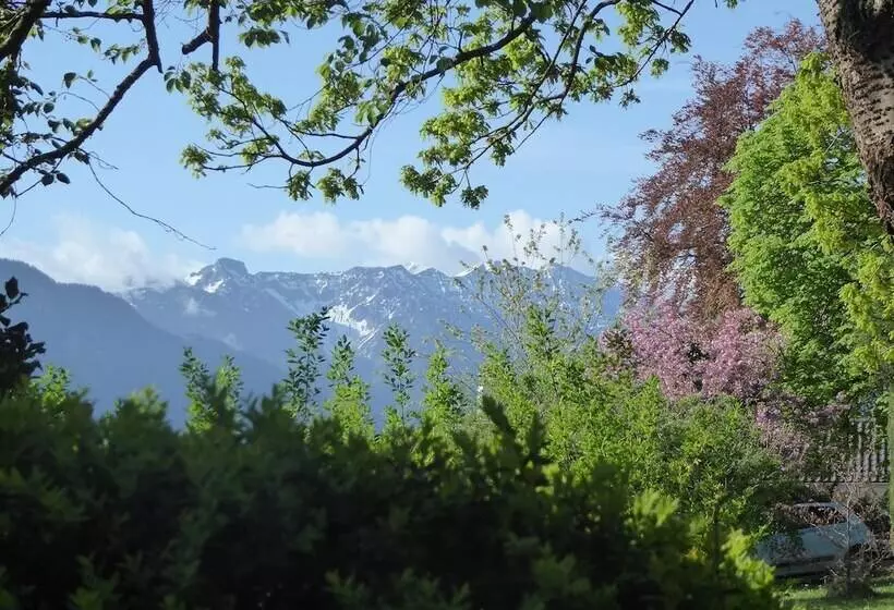 Hotelli Am Eichholz Galerie & Art