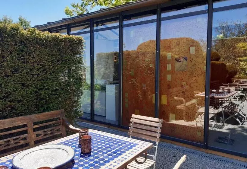 Hotelli Am Eichholz Galerie & Art