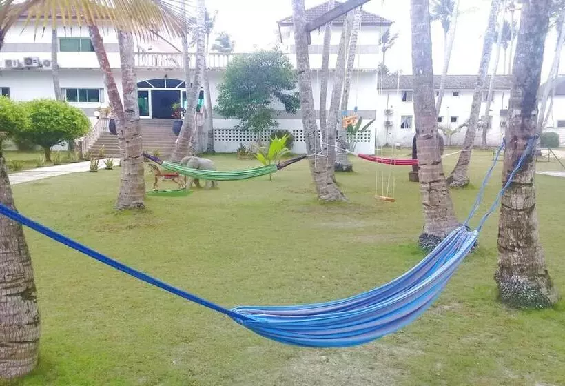 هتل Ehotilé Lodge