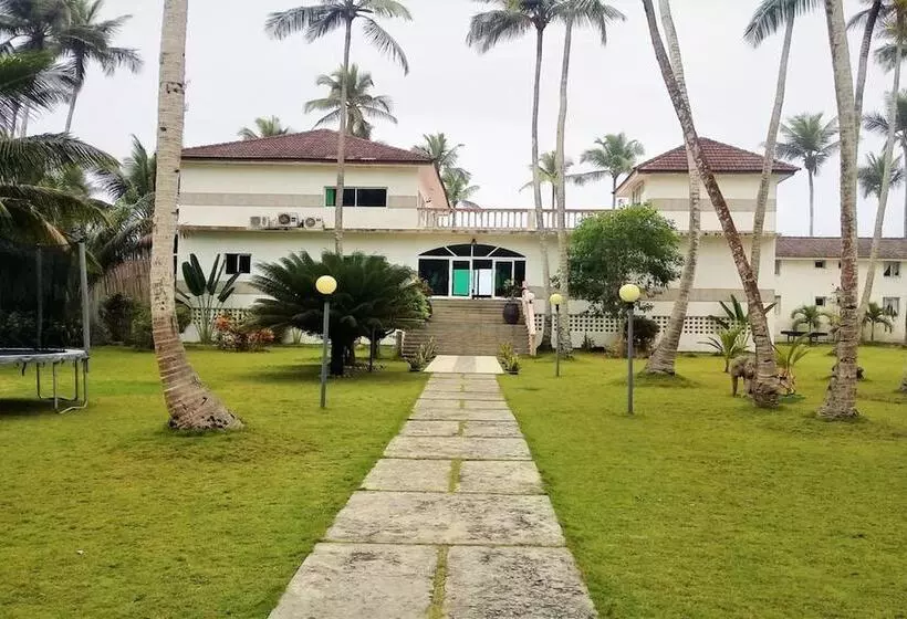 هتل Ehotilé Lodge