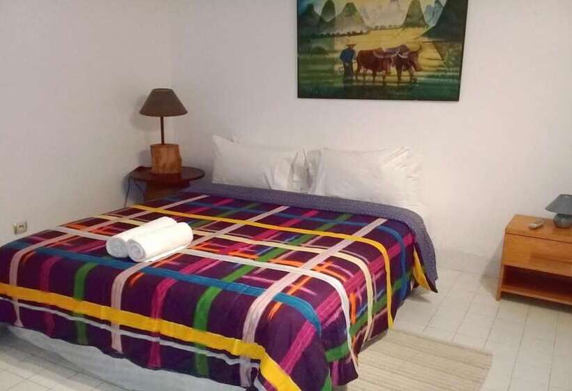 هتل Ehotilé Lodge