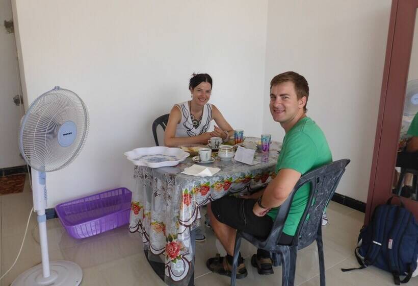 酒店 Nilaveli Star View