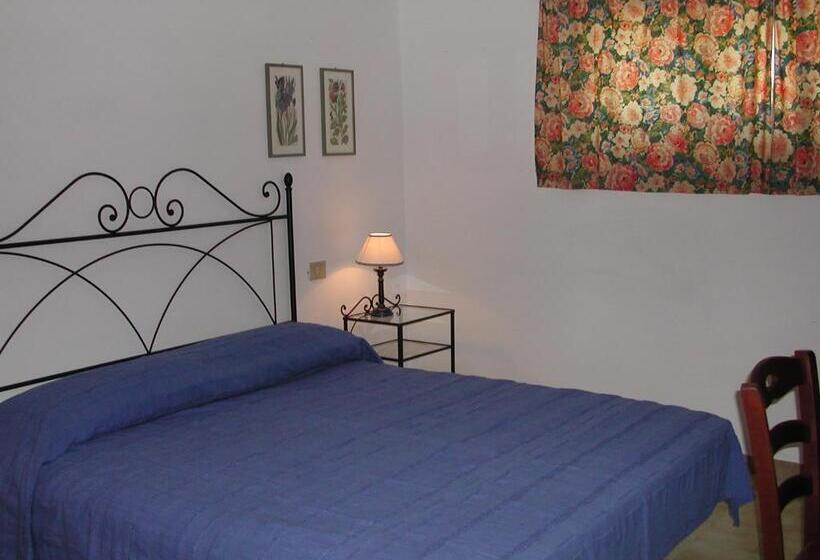 فندق ريفى Agriturismo Tesorino