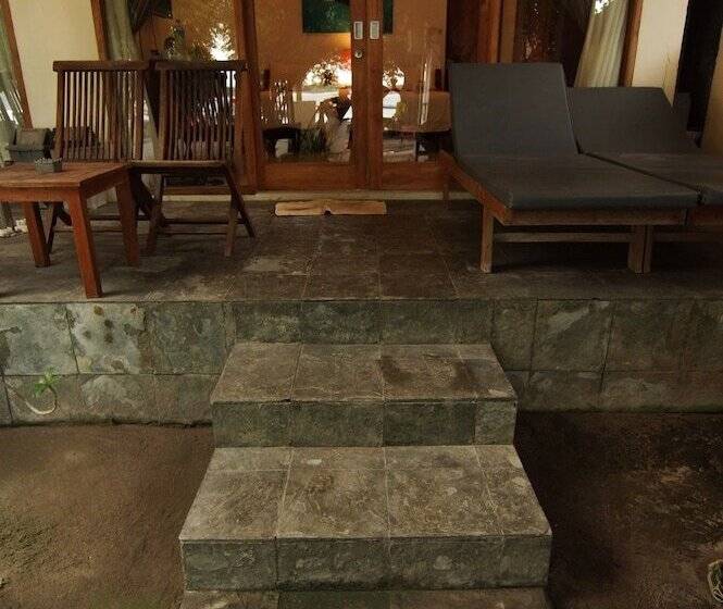 پانسیون Kelapa Kecil