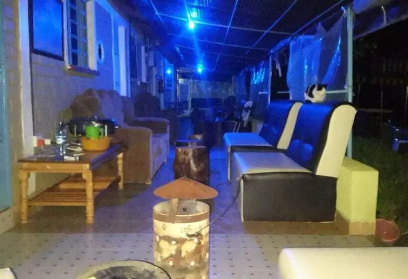 پانسیون Olooip Lenkai