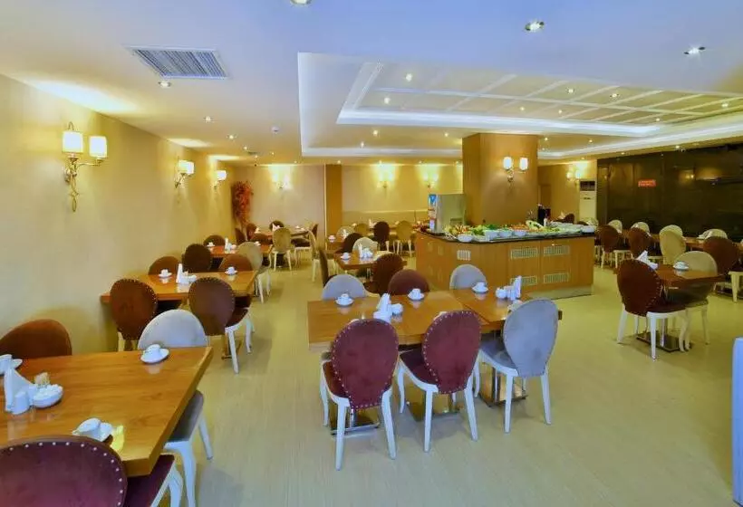 ホテル Grand Emin