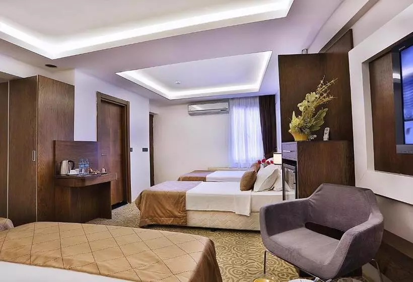 ホテル Grand Sagcanlar