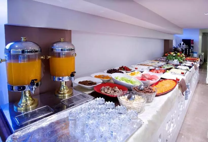 ホテル Grand Sagcanlar