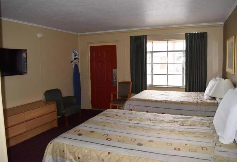 モーテル Economy Inn