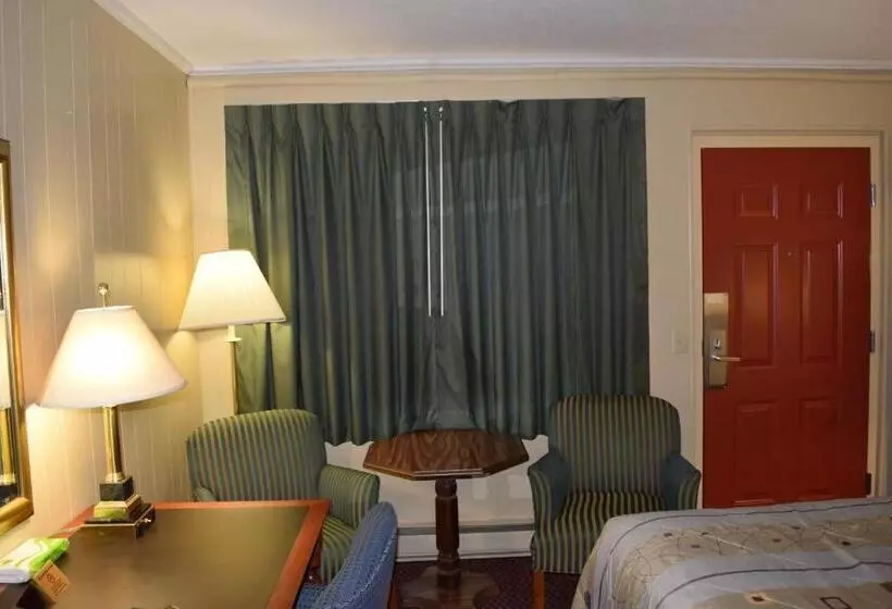 モーテル Economy Inn