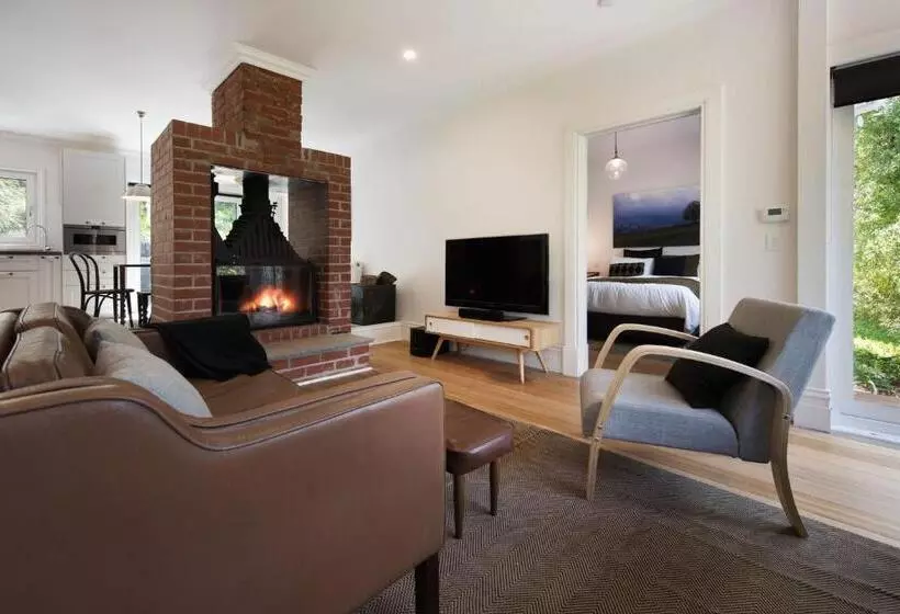 Annecy House