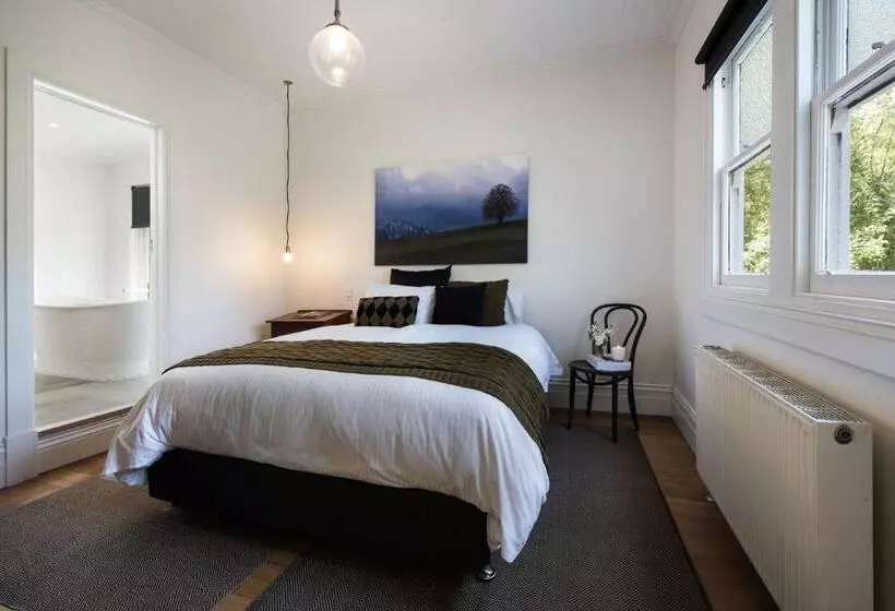 Annecy House
