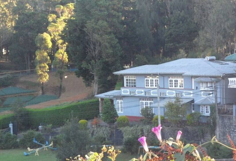 مبيت وإفطار Mount Mary Inn