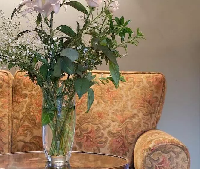 Boutique Hotel Kokkino Spiti