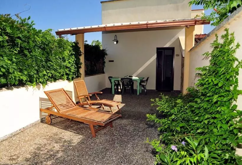 田舎風ホテル Agriturismo Il Piccolo Lago