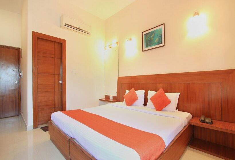 Hotel Stay By The Way By Oyo Rooms
