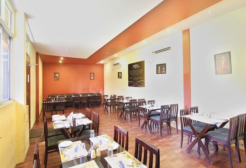 Hotel Stay By The Way By Oyo Rooms