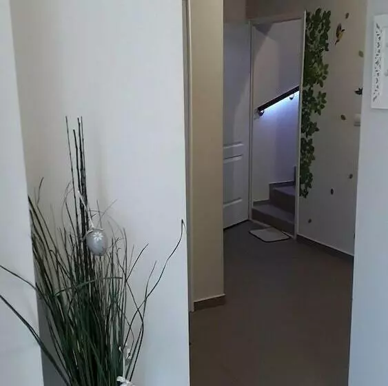 Majatalo Hedi Vendeghaz