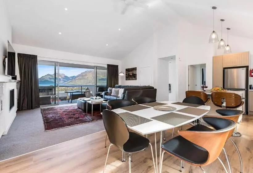 Skye Horizons