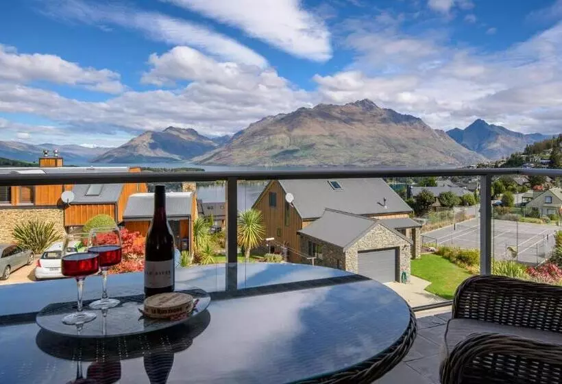 Skye Horizons