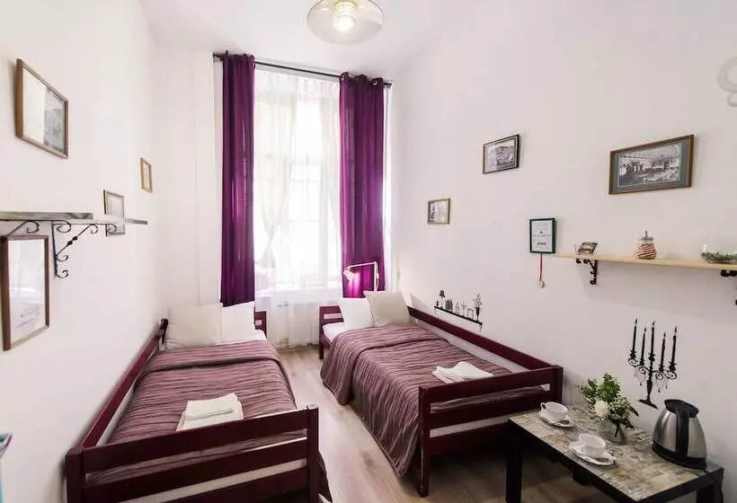 Ave Peter Hostel