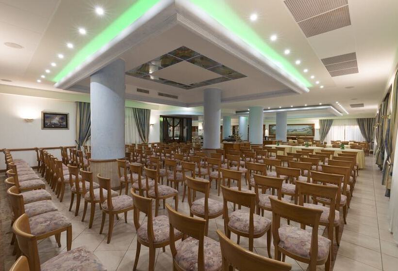 פונדק Calabrisella