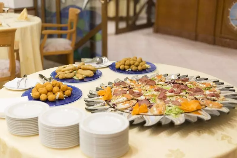 مسافرخانه Calabrisella