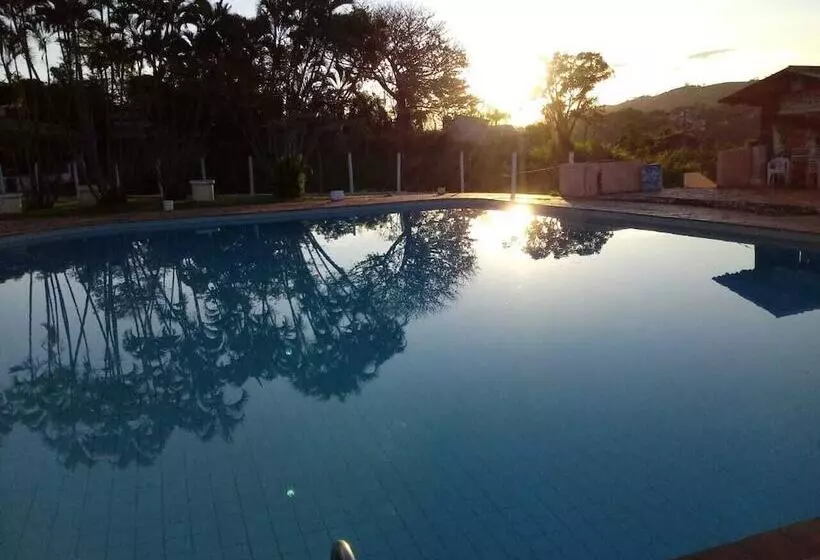 Hotelli Chalés Parque Aquático