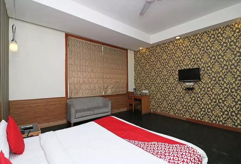 Hotel One