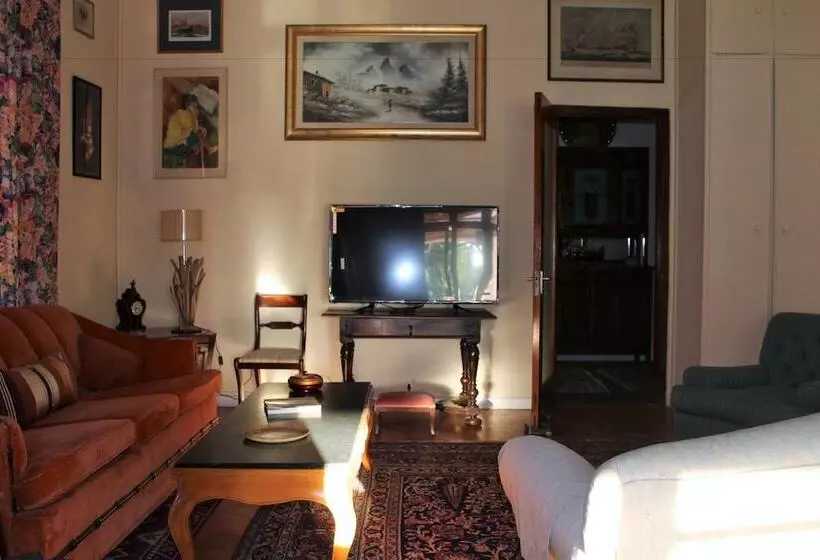 ペンション Green Olive Guesthouse