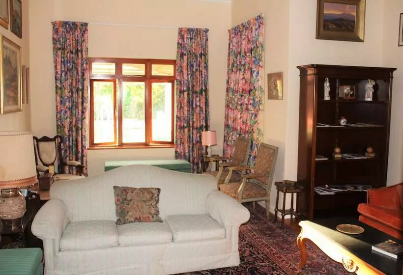 ペンション Green Olive Guesthouse
