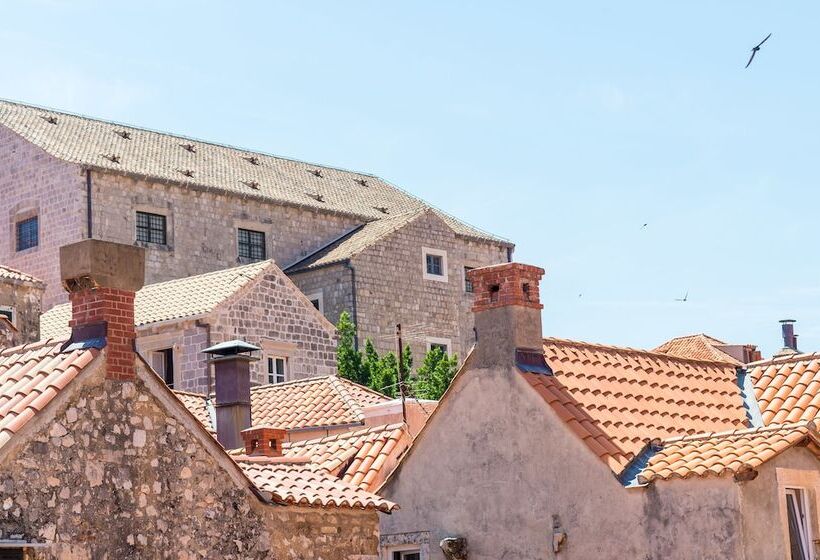 پانسیون Old Town Baroque Palace Accommodation