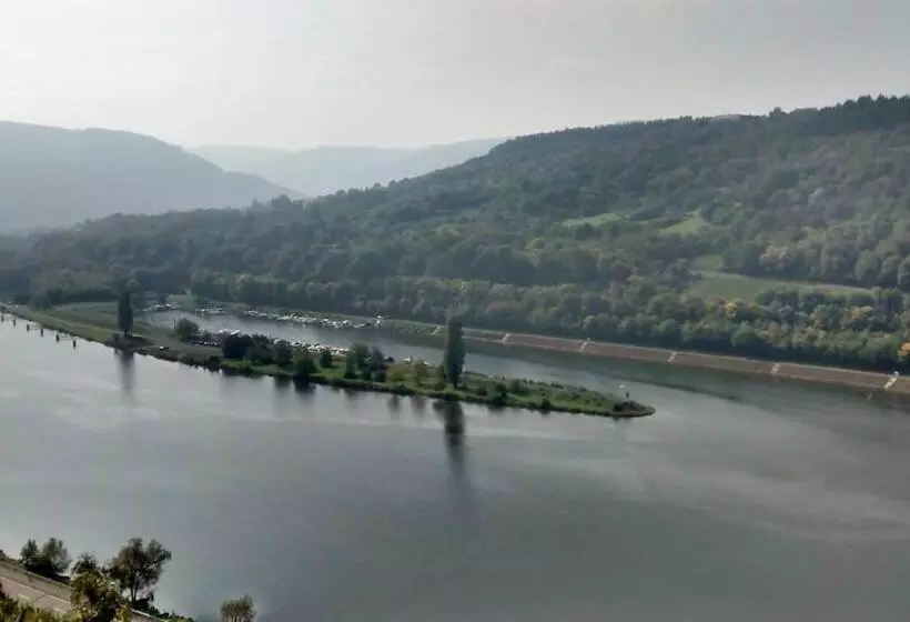 Majatalo Weingut Sauer Kettermann