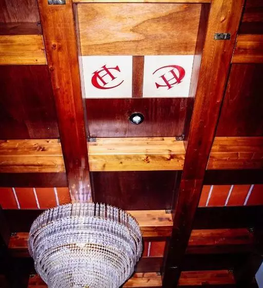 مسافرخانه Concordia Rooms B&b